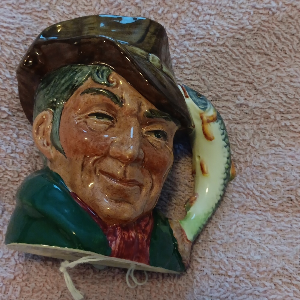 Royal Doulton, Toby Jug, The Poacher.